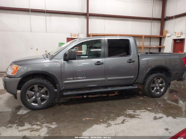 Nissan TITAN SV 2015 1N6AA0EC7FN513632 Image 14