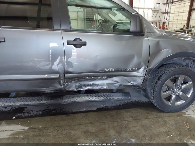 Nissan TITAN SV 2015 1N6AA0EC7FN513632 Image 6