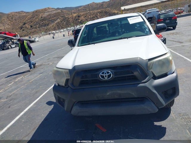 5TFNX4CN3EX041415 Toyota Tacoma