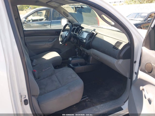 5TFNX4CN3EX041415 Toyota Tacoma