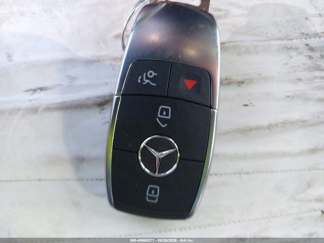 Продаж на аукціоні авто 2022 Mercedes-benz Glc 300 Suv, vin: W1N0G8DB3NV385465, номер лоту: 45968271