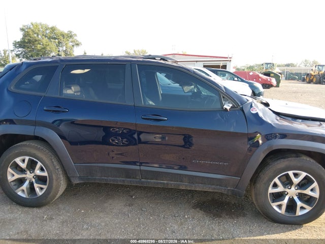 Auction sale of the 2016 Jeep Cherokee Trailhawk, vin: 1C4PJMBS4GW348523, lot number: 45968295