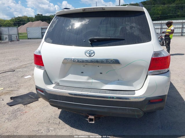 Продажа на аукционе авто 2012 Toyota Highlander Se V6, vin: 5TDZK3EH5CS081340, номер лота: 45968331