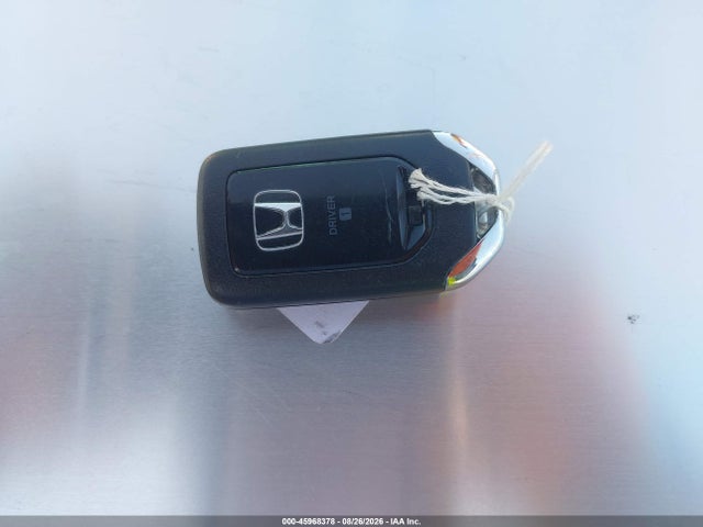 2016 Honda Accord Touring მანქანა იყიდება აუქციონზე, vin: 1HGCR3F99GA035930, აუქციონის ნომერი: 45968378