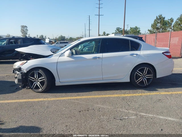 2016 Honda Accord Touring მანქანა იყიდება აუქციონზე, vin: 1HGCR3F99GA035930, აუქციონის ნომერი: 45968378