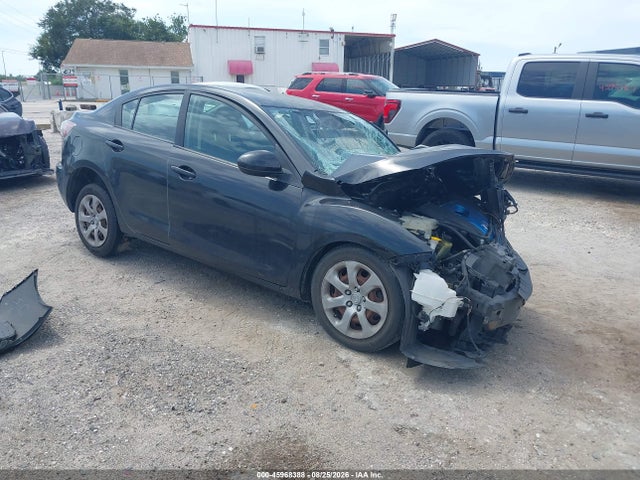 45968388 :رقم المزاد ، JM1BL1U73D1832770 vin ، 2013 Mazda Mazda3 I Sport مزاد بيع