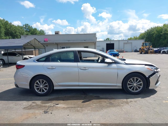 Продаж на аукціоні авто 2019 Hyundai Sonata Se, vin: 5NPE24AF6KH738241, номер лоту: 45968390