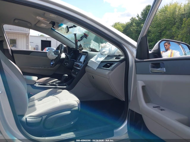 Продаж на аукціоні авто 2019 Hyundai Sonata Se, vin: 5NPE24AF6KH738241, номер лоту: 45968390