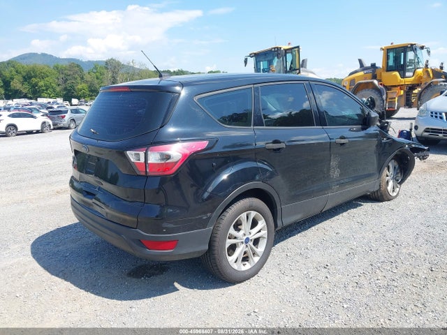 Продажа на аукционе авто 2017 Ford Escape S, vin: 1FMCU0F71HUC46819, номер лота: 45968407