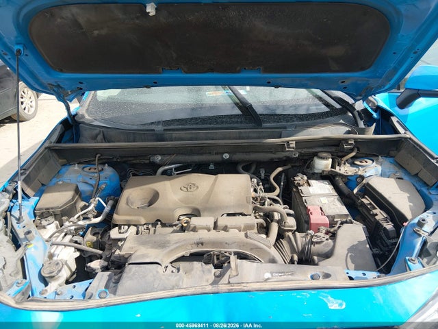 45968411 :رقم المزاد ، 2T3W1RFV9LW096211 vin ، 2020 Toyota Rav4 Xle مزاد بيع