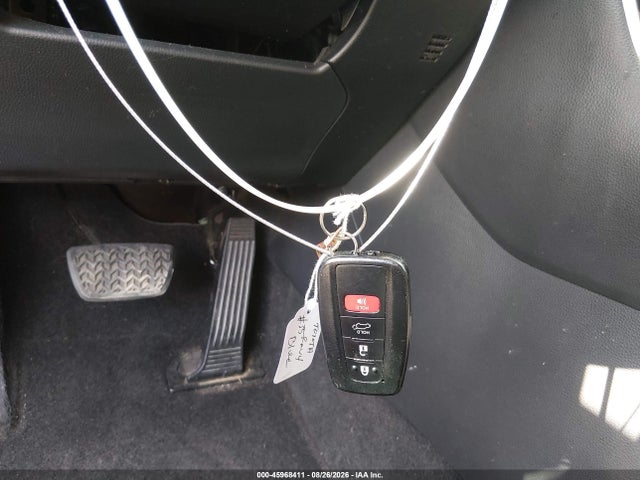 45968411 :رقم المزاد ، 2T3W1RFV9LW096211 vin ، 2020 Toyota Rav4 Xle مزاد بيع