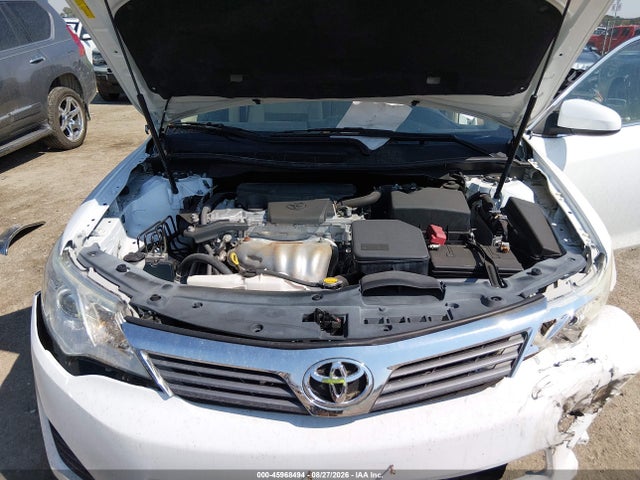 45968494 :رقم المزاد ، 4T1BF1FK3EU847208 vin ، 2014 Toyota Camry L مزاد بيع