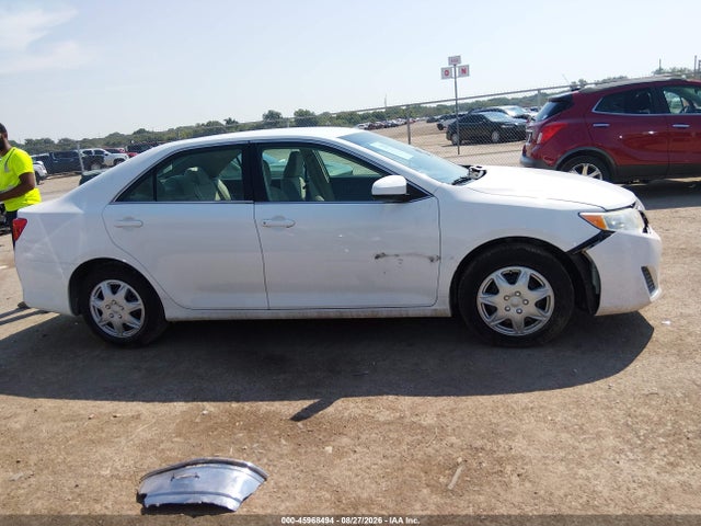 45968494 :رقم المزاد ، 4T1BF1FK3EU847208 vin ، 2014 Toyota Camry L مزاد بيع