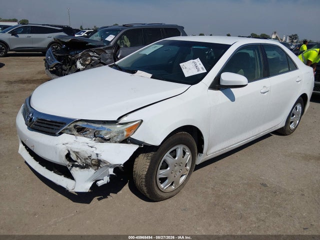 45968494 :رقم المزاد ، 4T1BF1FK3EU847208 vin ، 2014 Toyota Camry L مزاد بيع