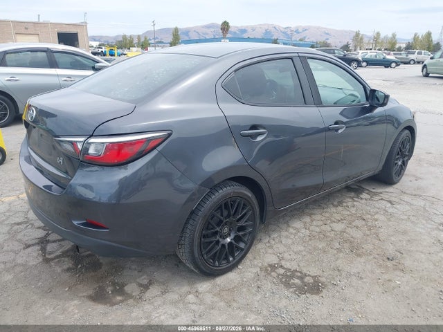 3MYDLBZV4GY142985 Scion IA
