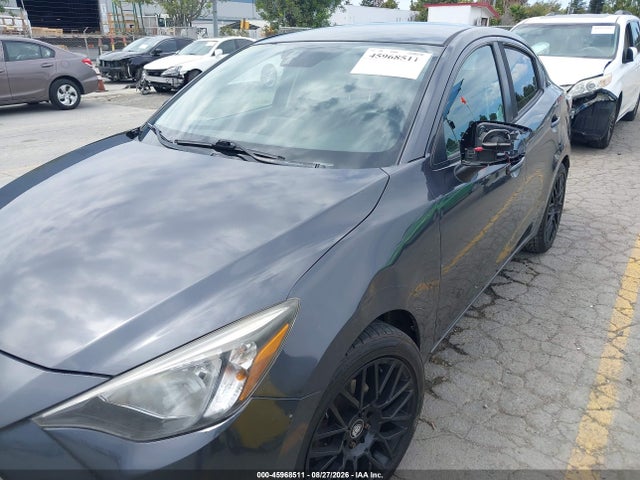 3MYDLBZV4GY142985 Scion IA