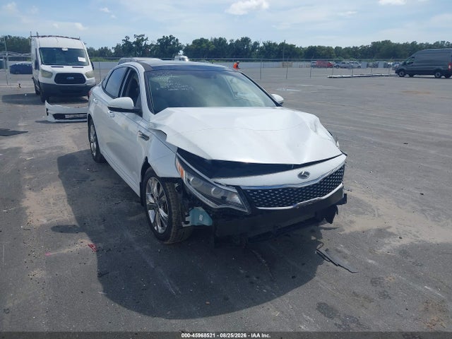2017 Kia Optima Ex მანქანა იყიდება აუქციონზე, vin: 5XXGU4L33HG136035, აუქციონის ნომერი: 45968521
