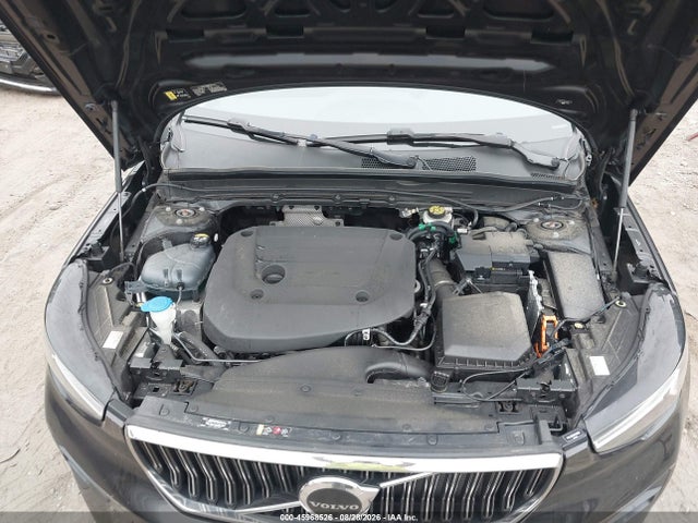 Aukcja sprzedaży 2024 Volvo Xc40 B5 Plus Bright Theme, vin: YV4L12UE2R2314839, numer aukcji: 45968526
