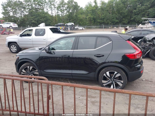 Aukcja sprzedaży 2024 Volvo Xc40 B5 Plus Bright Theme, vin: YV4L12UE2R2314839, numer aukcji: 45968526