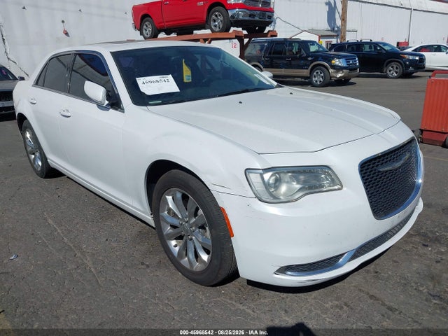 Aukcja sprzedaży 2015 Chrysler 300 Touring, vin: 2C3CCARG1FH792887, numer aukcji: 45968542
