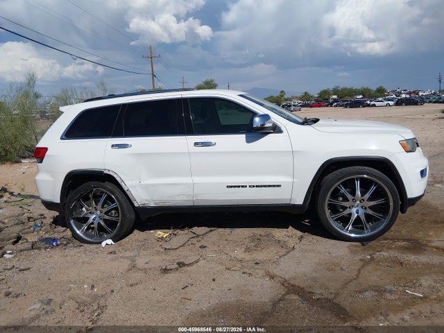 1C4RJEAG5HC965086 Jeep Grand Cherokee Laredo 4x2