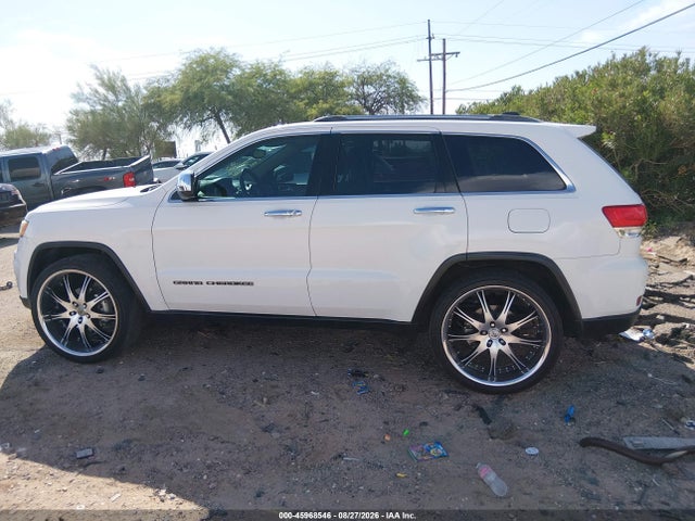1C4RJEAG5HC965086 Jeep Grand Cherokee Laredo 4x2