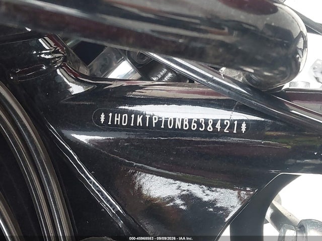Harley-Davidson FLTRXS 2022 1HD1KTP10NB638421 Image 10