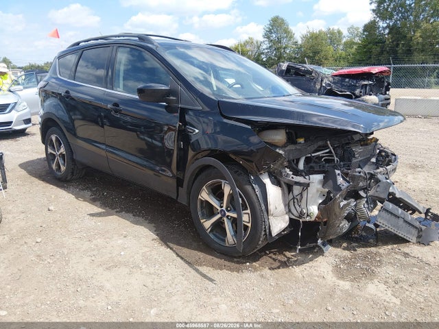 Продажа на аукционе авто 2017 Ford Escape Se, vin: 1FMCU9G96HUB75993, номер лота: 45968587