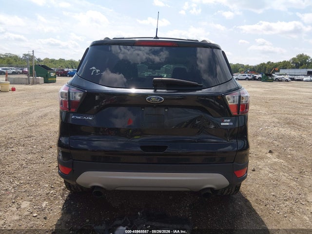 Продажа на аукционе авто 2017 Ford Escape Se, vin: 1FMCU9G96HUB75993, номер лота: 45968587