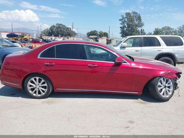 WDDZF4JB2HA088476 Mercedes-Benz E 300