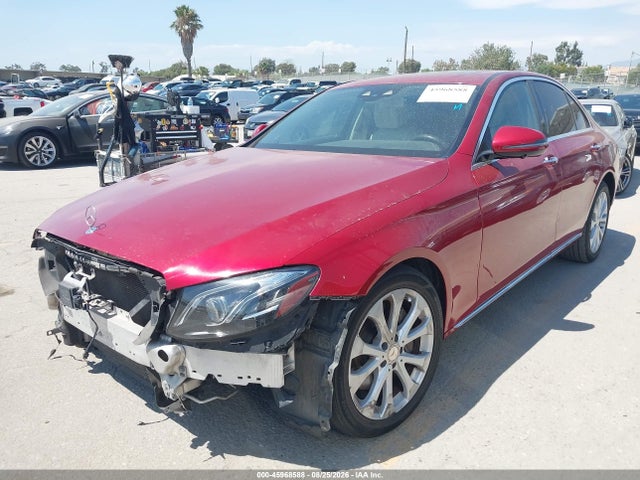 WDDZF4JB2HA088476 Mercedes-Benz E 300