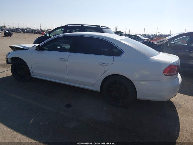 2015 Volkswagen Passat 2.0l Tdi Se მანქანა იყიდება აუქციონზე, vin: 1VWBV7A33FC093967, აუქციონის ნომერი: 45968595