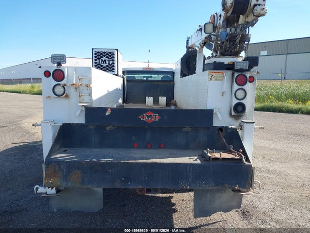 2012 Ford F-550 Chassis Xl მანქანა იყიდება აუქციონზე, vin: 1FDUF5HT4CEB09043, აუქციონის ნომერი: 45968639
