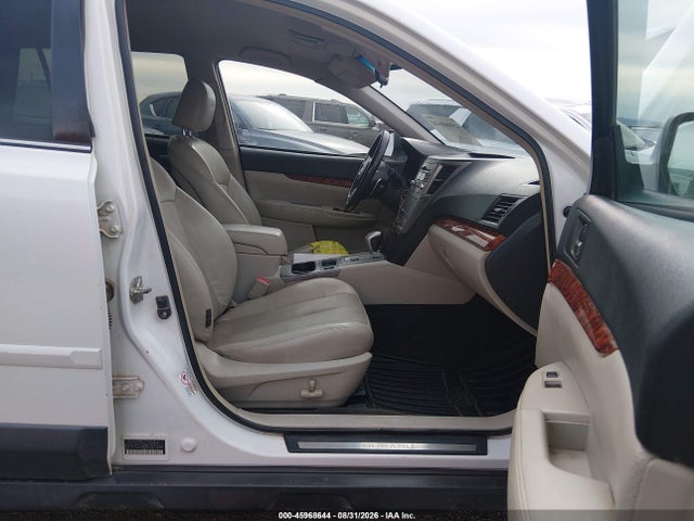 Продаж на аукціоні авто 2011 Subaru Outback 2.5i Limited, vin: 4S4BRBJC7B3430933, номер лоту: 45968644
