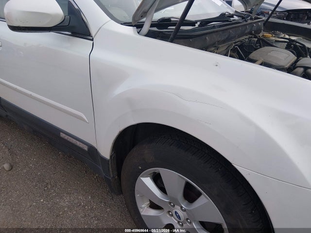 Продаж на аукціоні авто 2011 Subaru Outback 2.5i Limited, vin: 4S4BRBJC7B3430933, номер лоту: 45968644