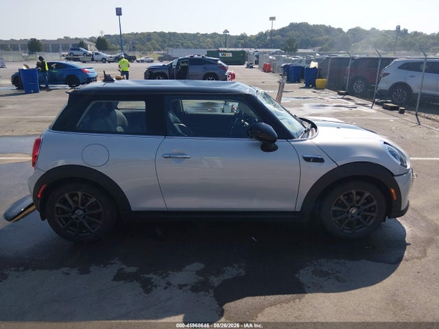 Aukcja sprzedaży 2022 Mini Se Hardtop Cooper, vin: WMW13DJ09N2R46186, numer aukcji: 45968646