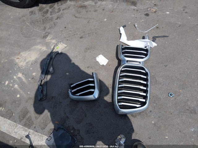 45968656 :رقم المزاد ، 5UX43DP07N9K21781 vin ، 2022 Bmw X3 Sdrive30i مزاد بيع