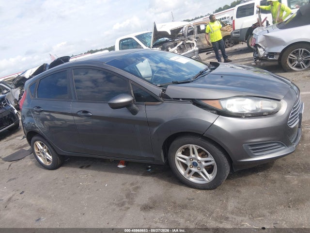 45968683 :رقم المزاد ، 3FADP4EJ7KM102777 vin ، 2019 Ford Fiesta Se مزاد بيع