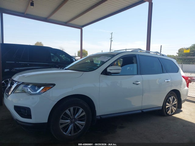 5N1DR2MN6JC619089 Nissan Pathfinder Sv