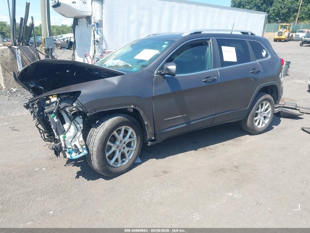 Auction sale of the 2016 Jeep Cherokee Latitude, vin: 1C4PJMCBXGW318389, lot number: 45968693