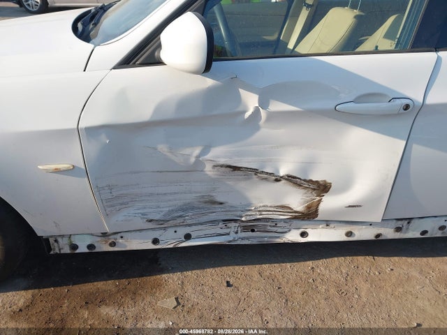 45968782 :رقم المزاد ، WBAPH7C55AA800048 vin ، 2010 Bmw 328i مزاد بيع