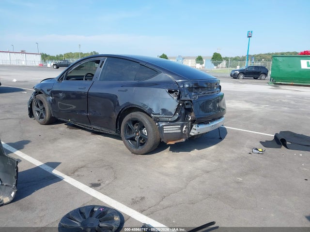 Продажа на аукционе авто 2026 Tesla Model Y All-wheel Drive/long Range Launch Series/premium All-wheel Drive, vin: 7SAYGDEE4TF398168, номер лота: 45968787