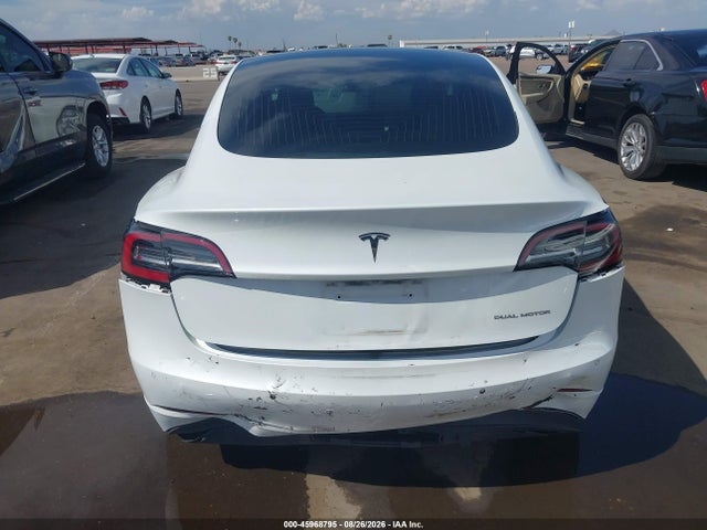 Tesla Model 3 Long Range/performance 2019 5YJ3E1EBXKF494757 Image 16
