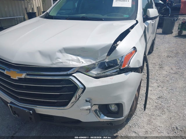 Chevrolet Traverse Lt Leather 2018 1GNERHKW1JJ271924 Image 6