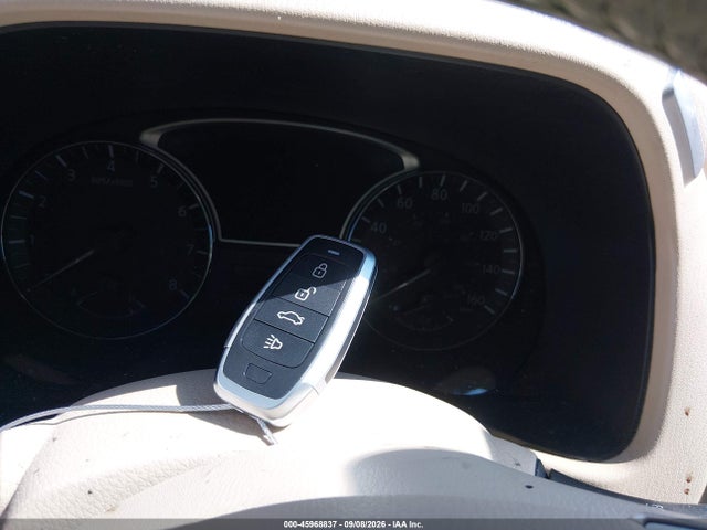 Продажа на аукционе авто 2015 Nissan Pathfinder Sl, vin: 5N1AR2MN5FC629834, номер лота: 45968837