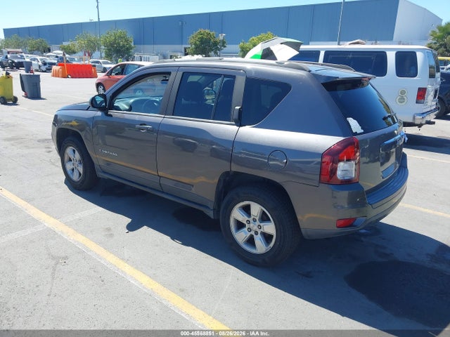 1C4NJCBA1FD325901 Jeep Compass Sport