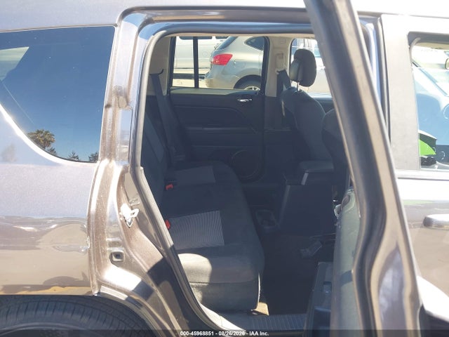 1C4NJCBA1FD325901 Jeep Compass Sport