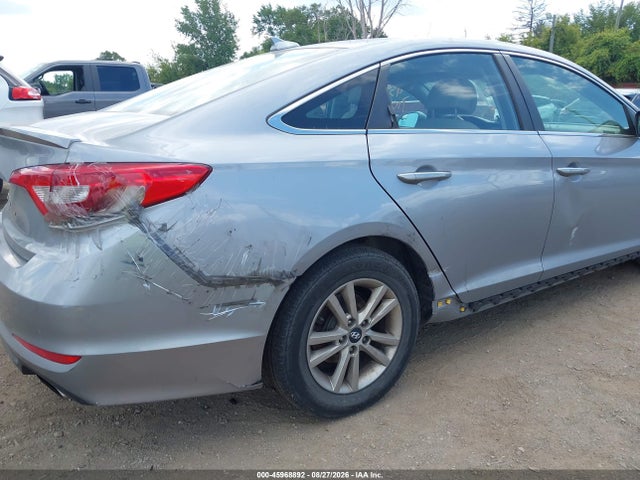 Продаж на аукціоні авто 2015 Hyundai Sonata Se, vin: 5NPE24AF6FH007587, номер лоту: 45968892
