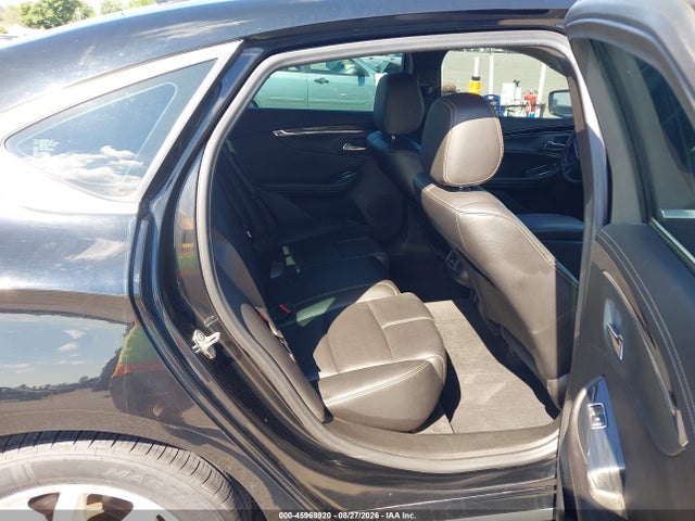 Chevrolet IMPALA 1LT 2018 2G1105S38J9100601 Image 8
