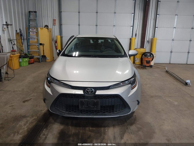 Продажа на аукционе авто 2020 Toyota Corolla Le, vin: 5YFEPRAE9LP042810, номер лота: 45968932